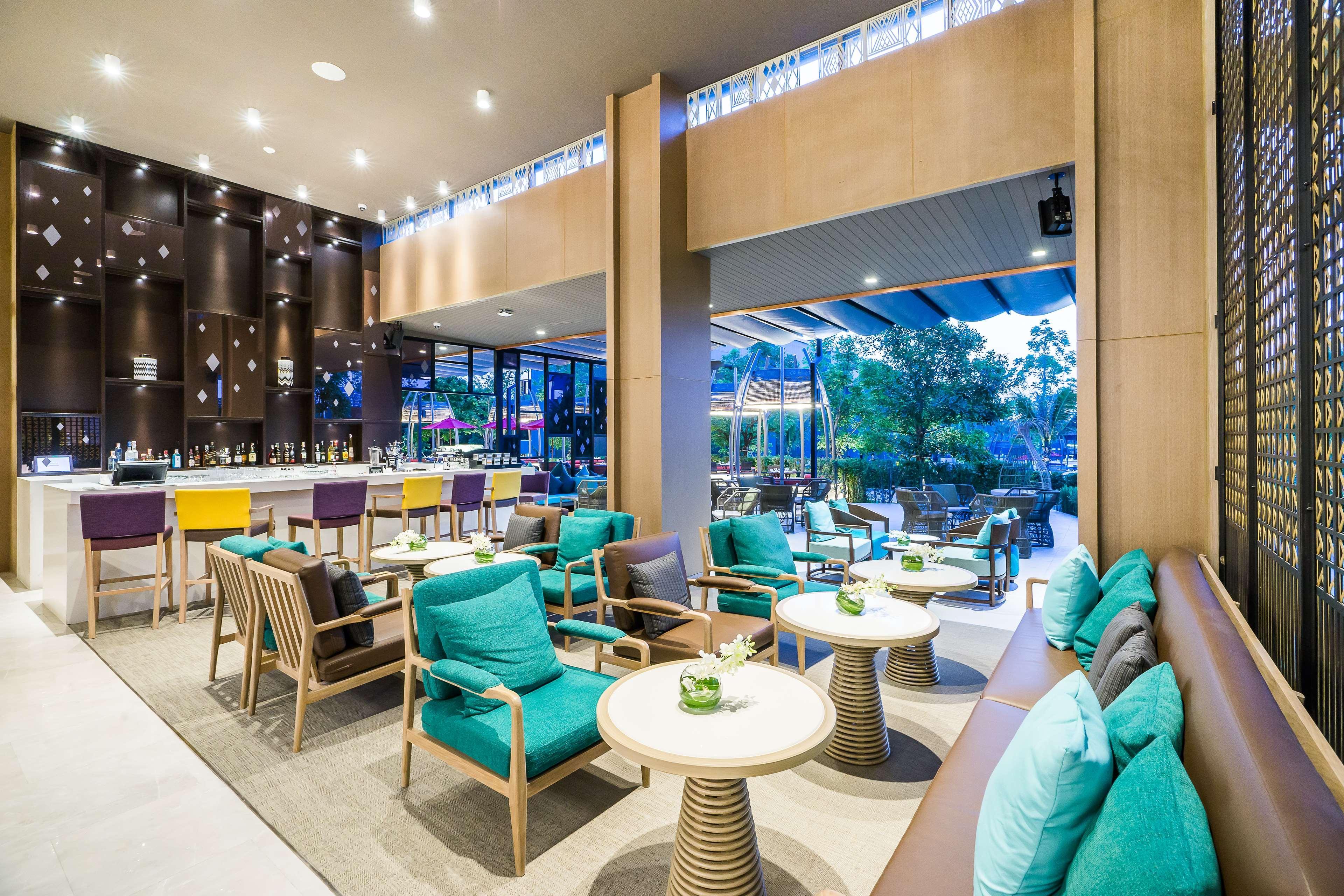 Avani+ Hua Hin Resort Ча-Ам Екстер'єр фото