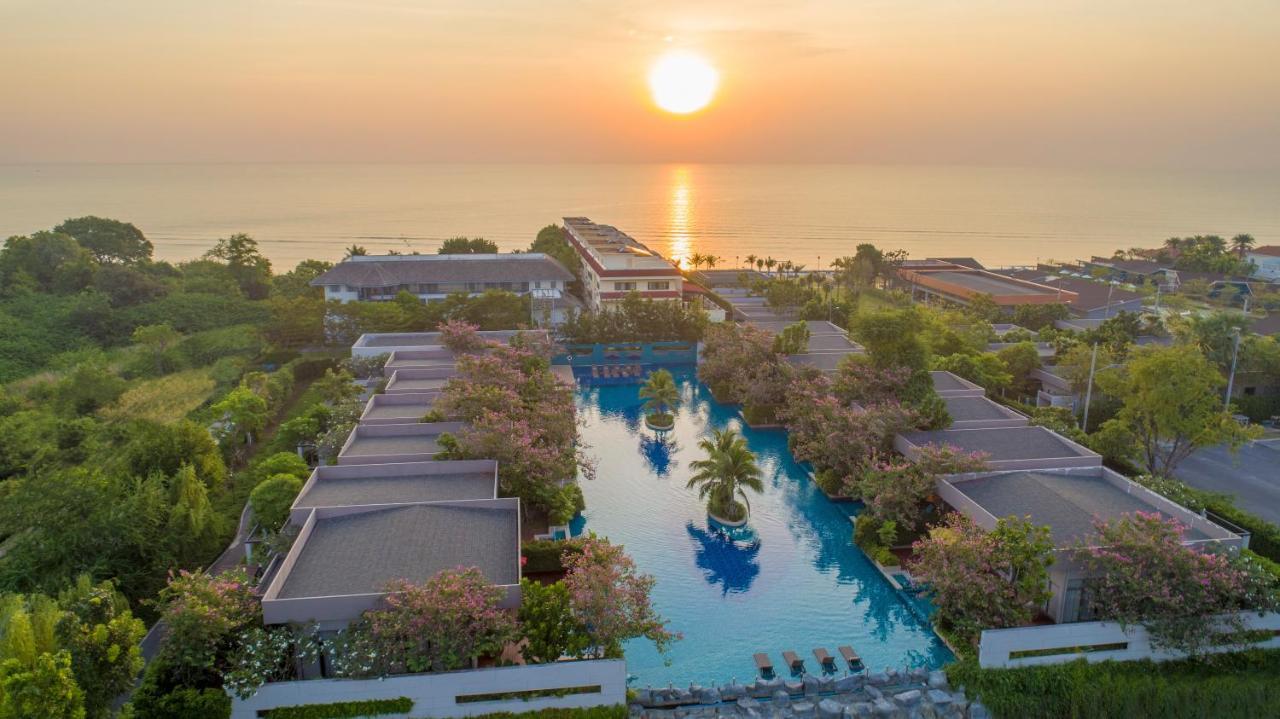 Avani+ Hua Hin Resort Ча-Ам Екстер'єр фото